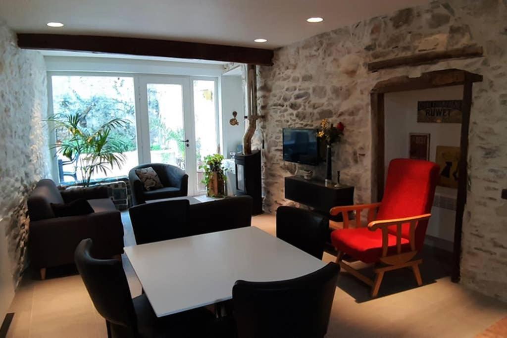 Havre De Paix Au Pied De La Montagne Vila Les Ilhes Exterior foto
